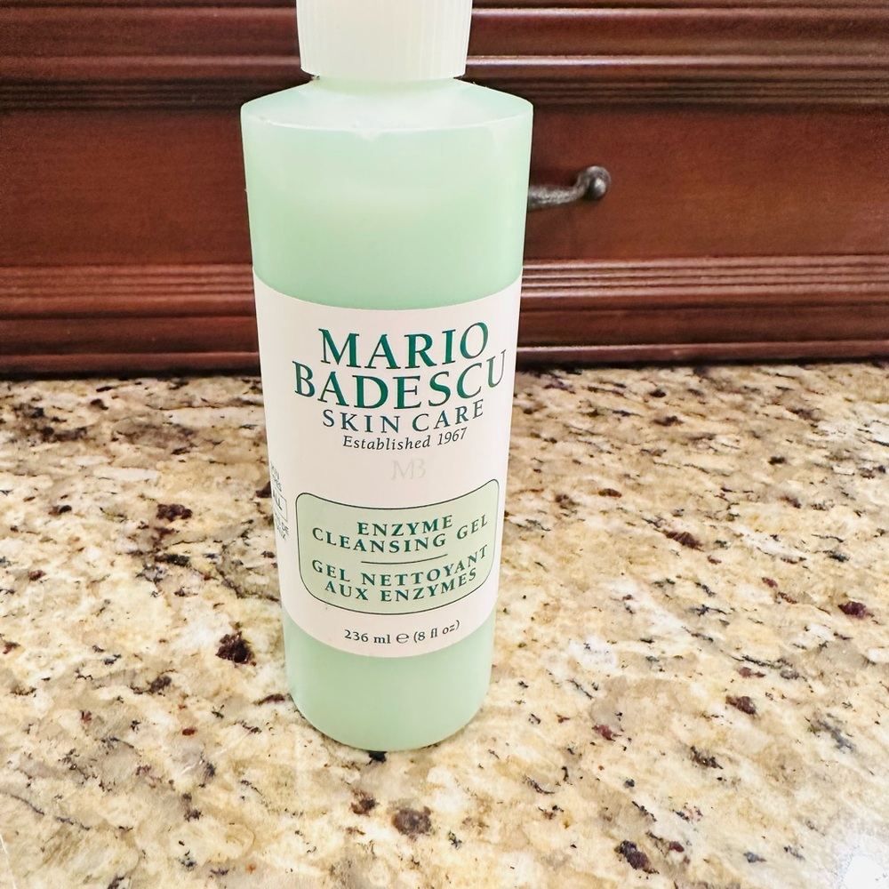 Brand New Mario Badescu Skincare Gel in Light Green